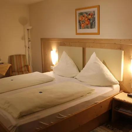Gaestehaus Aicher Guest house 3*