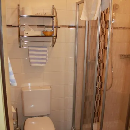 Guest house Gaestehaus Aicher 3*